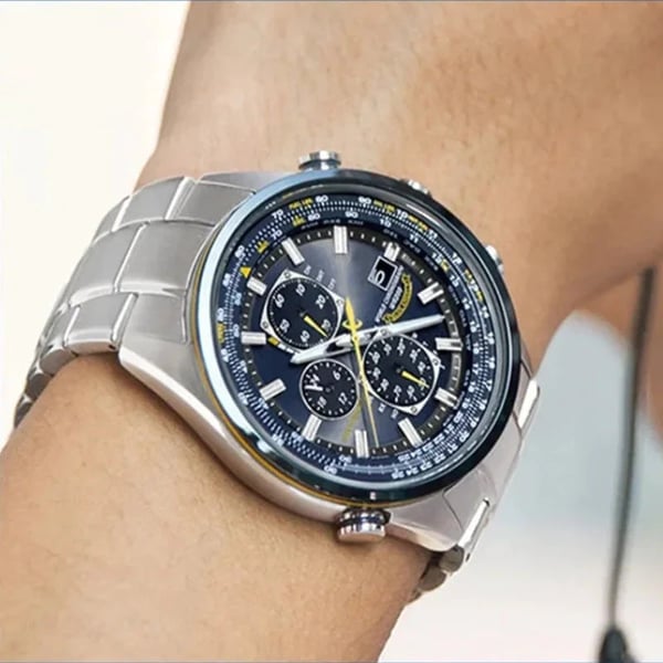 ⌚Multifunctional Men's Fashion Quartz Watch
