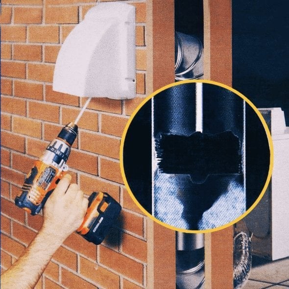 Pipe cleaning brush