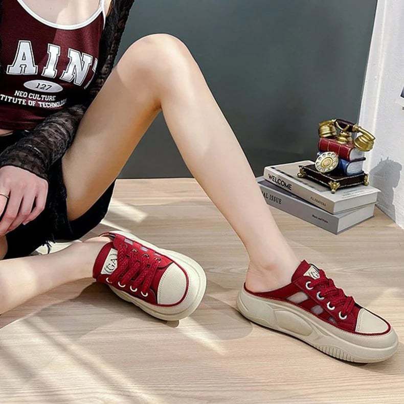 WOMEN'S CLOSED TOE HALF SLIPPERS