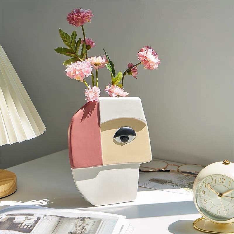 Abstract Human Face Vase